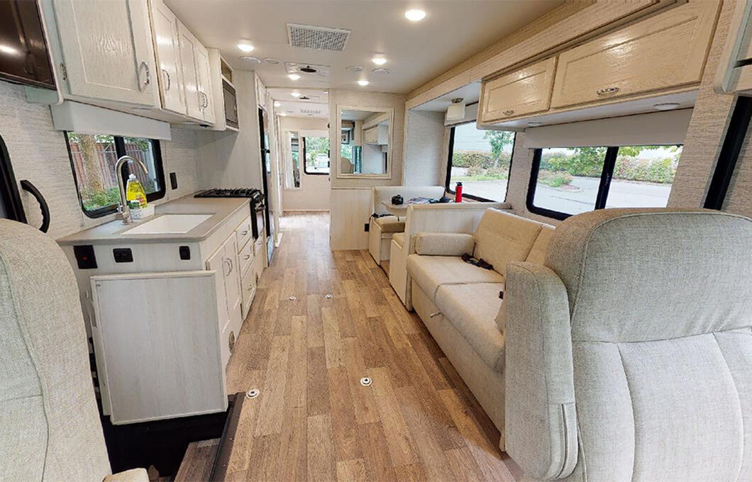 Class A Motorhome Wheelchair Accessible, , hi-res image number 4